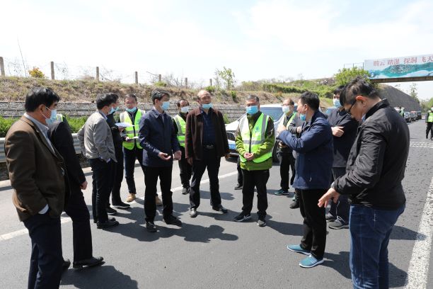 缩略图1.jpg 缩略图1.jpg