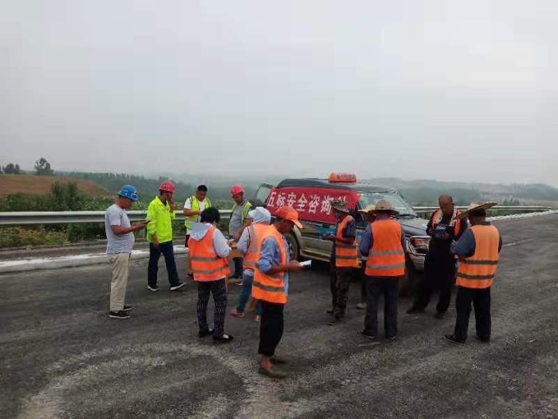 图片4.jpg 图片4.jpg